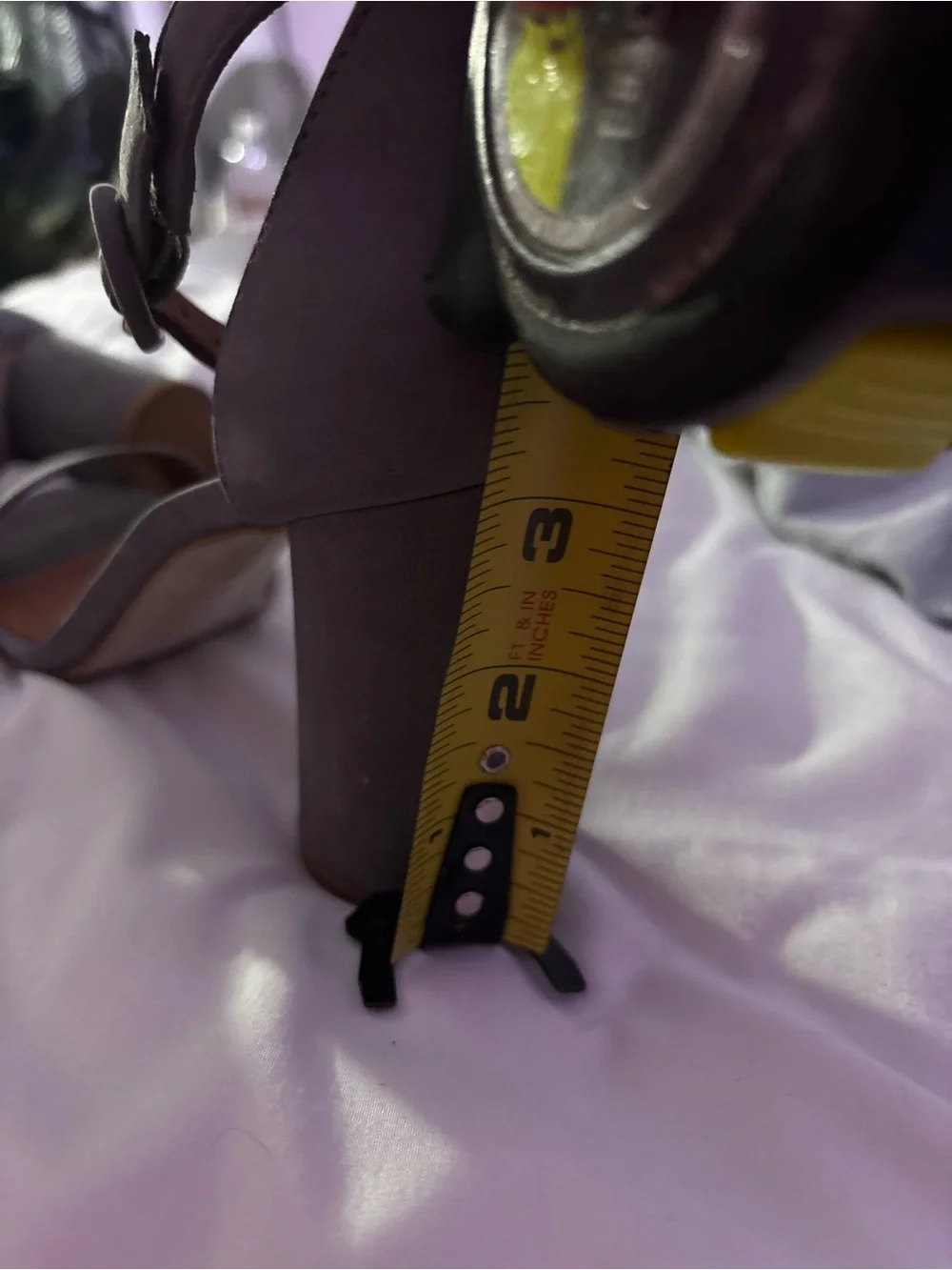 Steve Madden ‘Shanna Grey Nubuck’ Heel